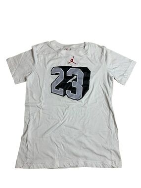 Jordan "23" Graphic T-Shirt - White Size 12-13 Yrs (Large)